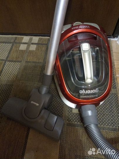 Мощный Пылесос 