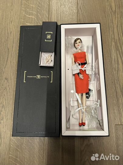 Fashion royalty full spectrum veronique perrin