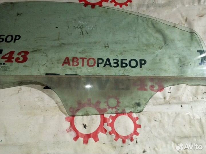 Стекло двери переднее правое Chevrolet Aveo T300