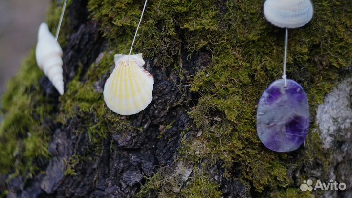 Подвеска с аметистом и раковинами