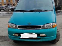 Toyota Hiace 2.4 MT, 1996, 614 000 км, с пробегом, цена 520 000 руб.