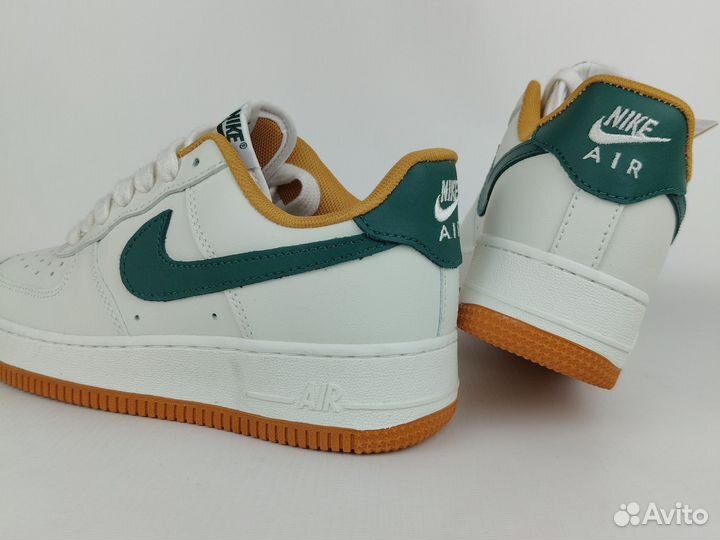 Кроссовки Nike air force 1