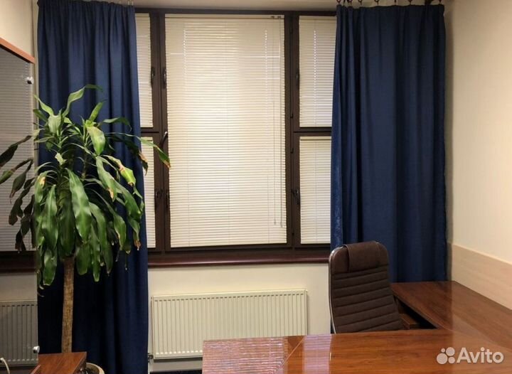 Жалюзи и рулонные шторы на окна