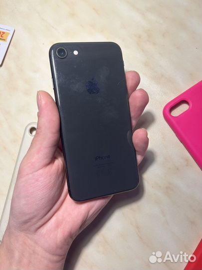 iPhone 8, 64 ГБ