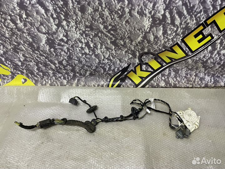 Проводка передней правой двери Focus 2 18 пин