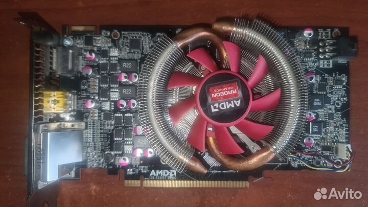 Видеокарта AMD Radeon R9 270