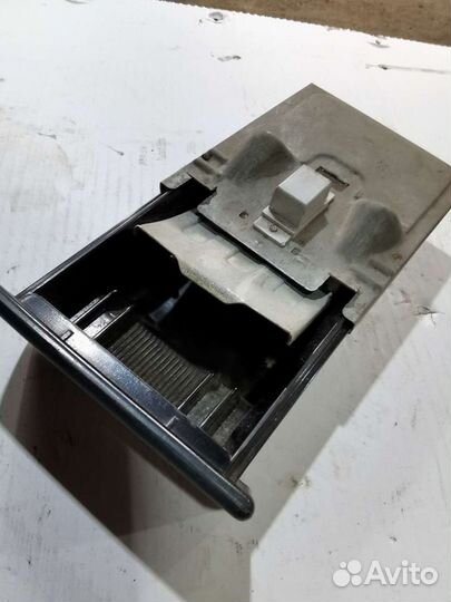 Пепельница nissan almera n15