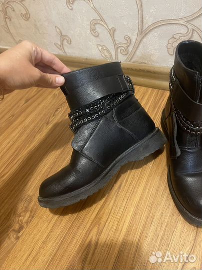 Ботинки осенние