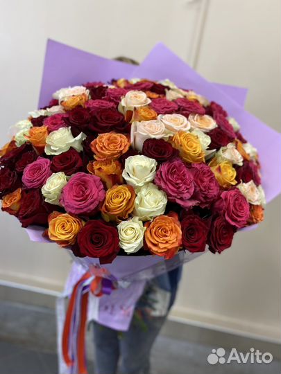 101 роза Микс (доставка )