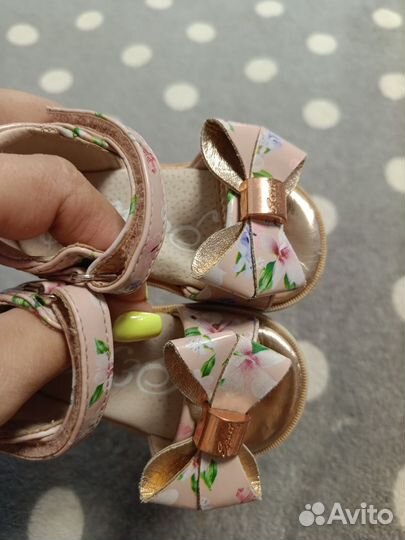 Босоножки 19 размер