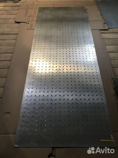 Пластик новый Sibu для отделоч. работ- цена за все