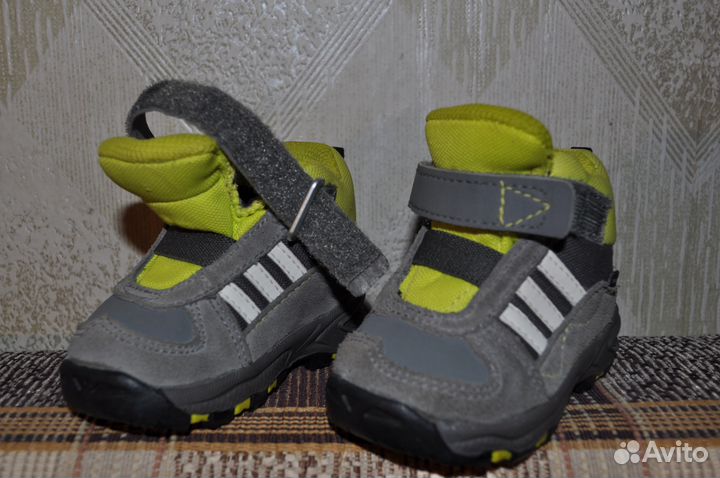 Ботиночки Adidas
