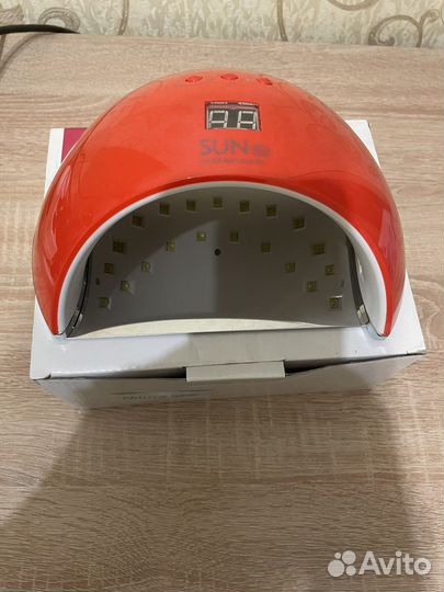 Лампы для маникюра новые