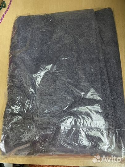 Махровые полотенца новые