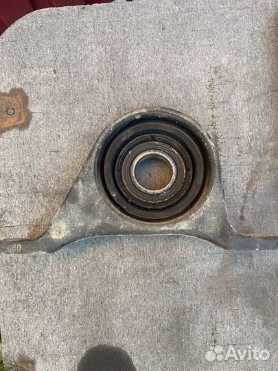 Подшипник карданного вала в сборе mercedes w204