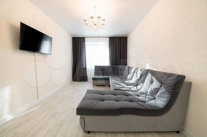 2-к. квартира, 68 м², 4/13 эт.