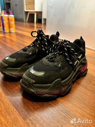 Balenciaga triple s 38