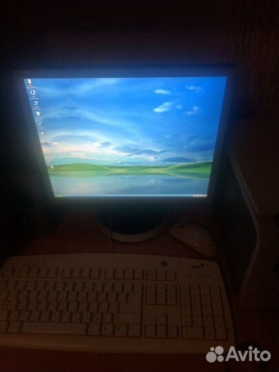 Настольный компьютер + комп. Стол