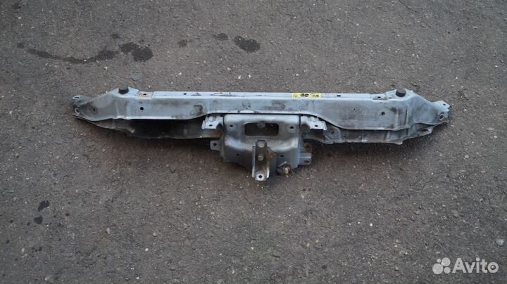 Nissan F2511-9U0M0 Рамка телевизора верхняя
