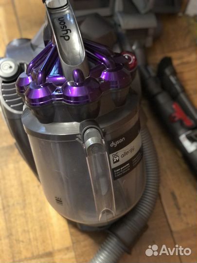 Пылесос Dyson