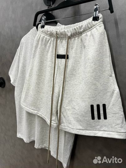 Adidas x fear of god футболка с шортами