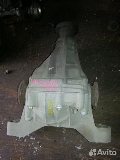 Редуктор задний Audi/ Q7/ 4LB/ VolksWagen/ Touareg