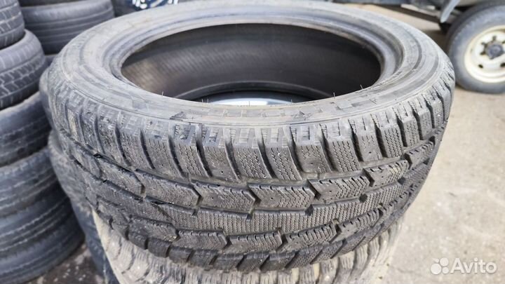 Jinyu YW90 215/50 R17 91T