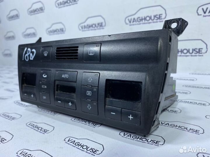 Блок управления климат-контролем Audi A6 C5 2.4
