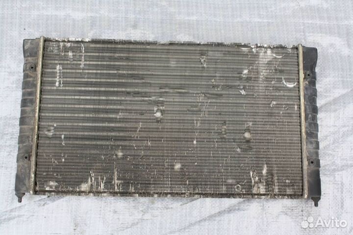 Радиатор основной Volkswagen Passat B3