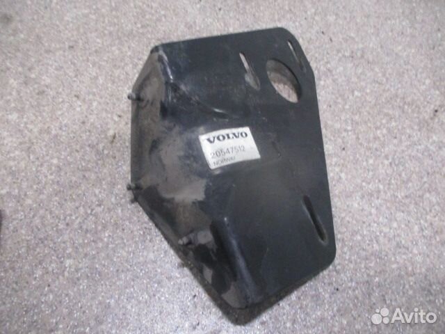 Кронштейн воздушного фильтра Volvo 8149213