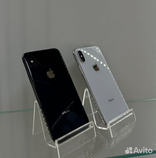 iPhone X, 256 ГБ