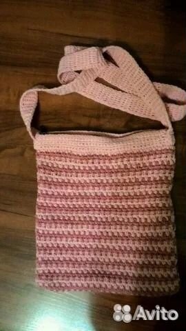 Сумка вязанная handmade розовая на ремне