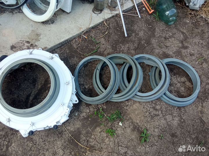 Манжет и полубаки стиральной машины