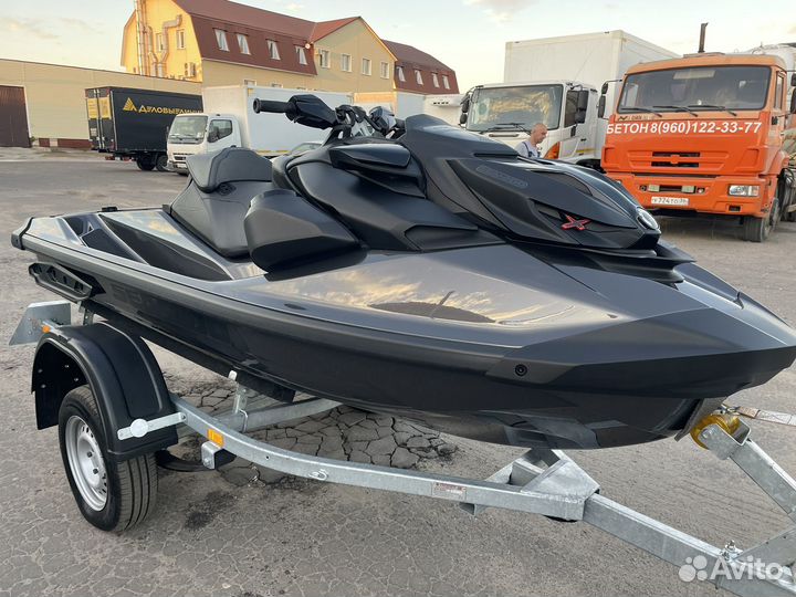 BRP RXP 300 XRS. SEA-DOO 2023