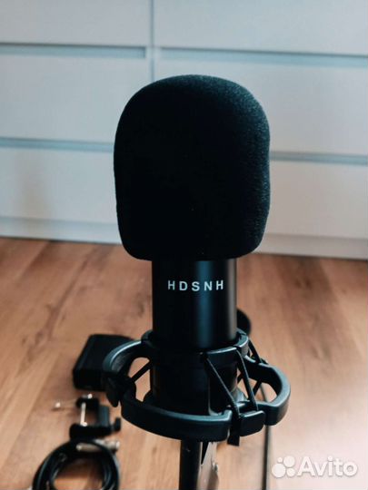 Конденсаторный микрофон BM 800 + фантомное питание