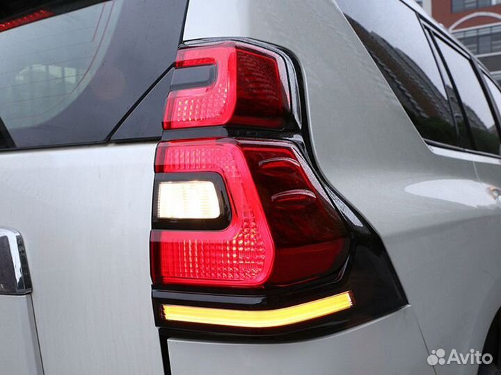 Prado 150 2009-2016 Стоп сигналы стиль 2021 F6MM6