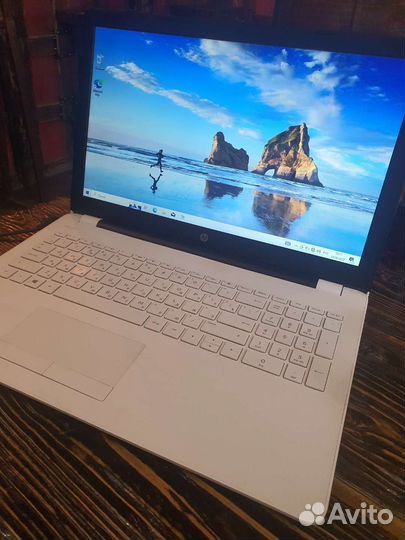 HP 12GB RAM. 256 SSD