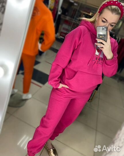 Костюм спортивный женский