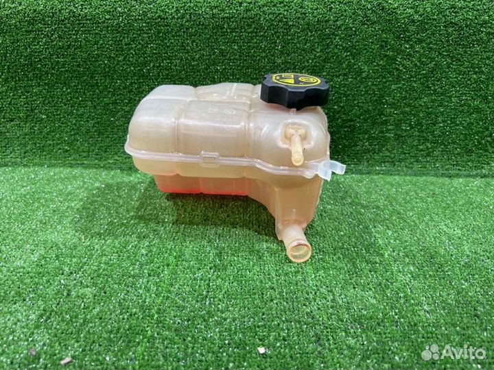 Бачок расширительный Opel P-J Astra седан 1.4 2013