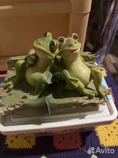 Лягушки фигурки
