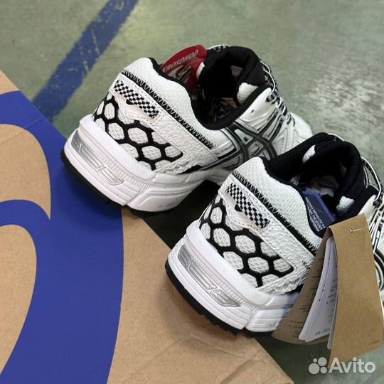 Кроссовки Asics Gel-Kanaha 8