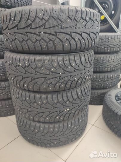 Зима Hankook 215/55 р17 на штампах 5х105 Опель