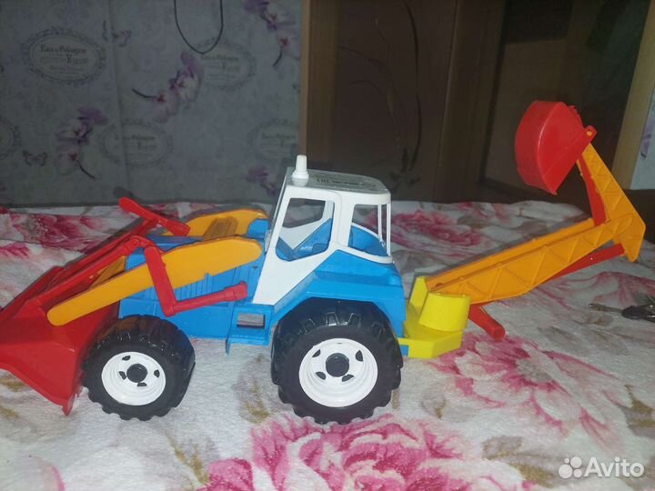 Детский трактор