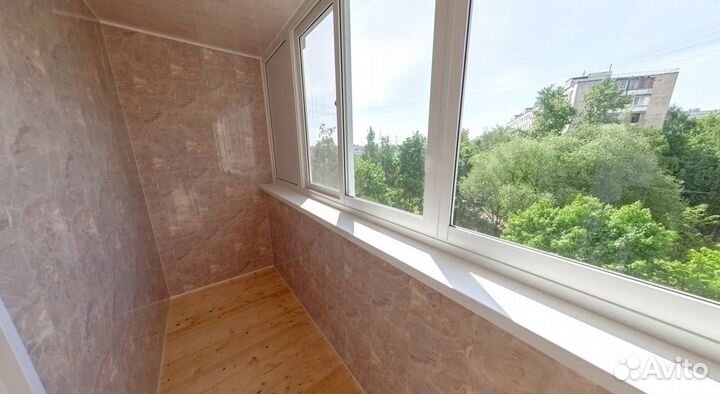 Пластиковый балкон с установкой