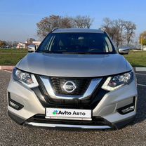 Nissan Rogue 2.5 CVT, 2018, 130 000 км, с пробегом, цена 1 900 000 руб.