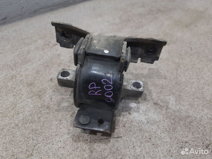 Подушка двигателя коробки для Skoda Rapid 2014