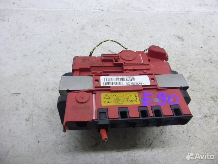 Блок предохранителей BMW E90/E91 2005