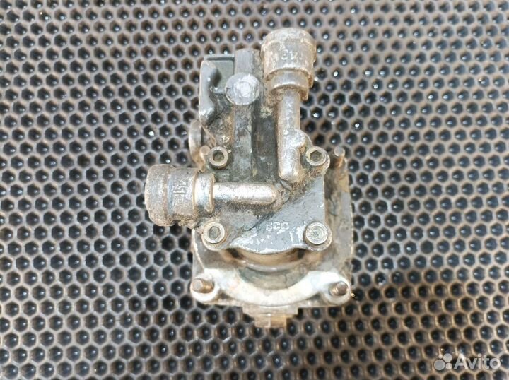 Клапан ускорительный