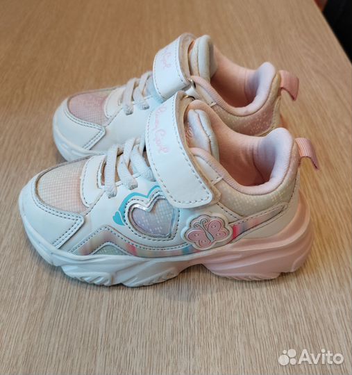 Кроссовки для девочки 24 размер