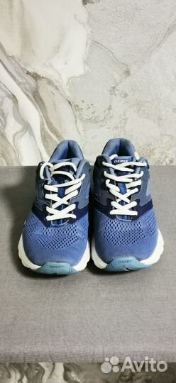 Кроссовки женские 37 размер бу
